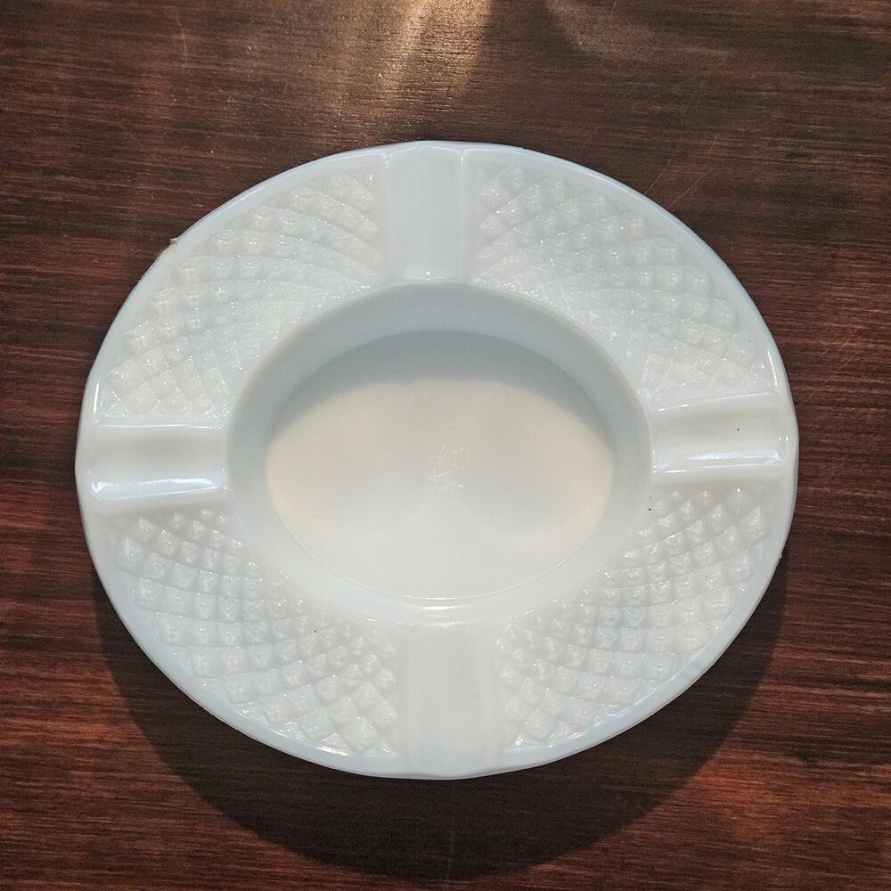 Vintage Westmoreland English Hobnail Milk Glass Ashtray